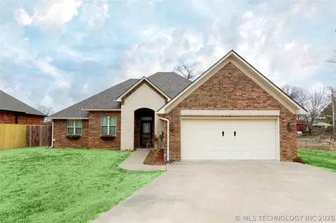 803 N 2nd, Mcalester, OK 74501
