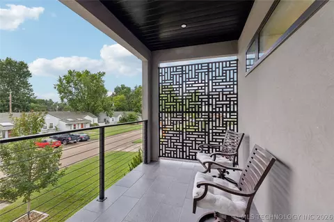 Exterior - 1433 E 38th St, Tulsa, OK 74105 photo 4 of 9
