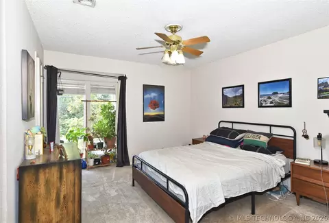 2202 E 55th Court 2202, Tulsa, OK 74105 photo 13