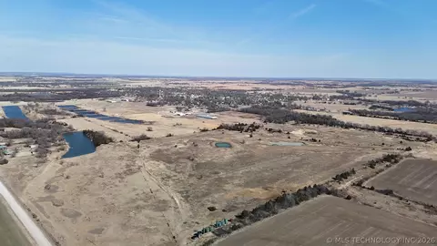 S 280 Road, Morris, OK 74445 photo 6
