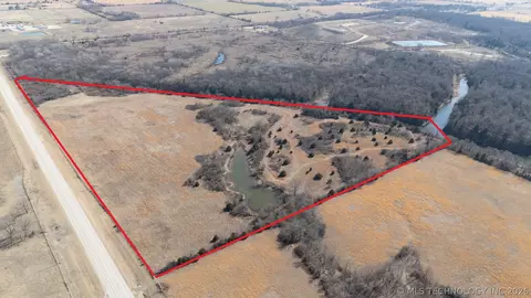 Hwy 62, Morris, OK 74445