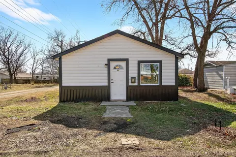125 N Elliott St, Pryor, OK 74361