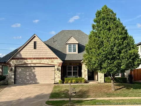 2101 W 117th St, Jenks, OK 74037