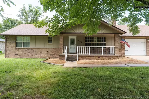 902 S Mission Ave, Tahlequah, OK 74464