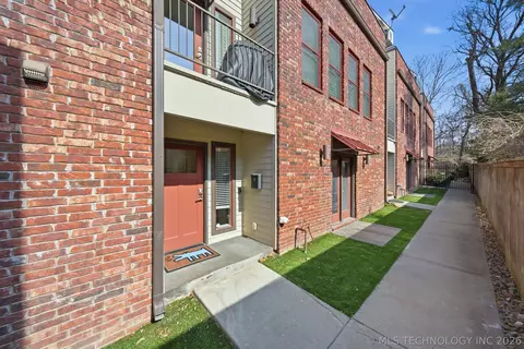 1907 S Boston Avenue 1907c, Tulsa, OK 74119