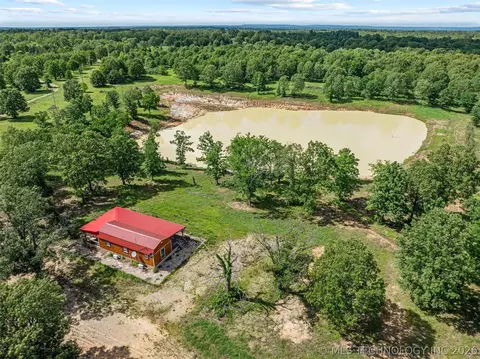 1942 E 1970 Rd, Antlers, OK 74523