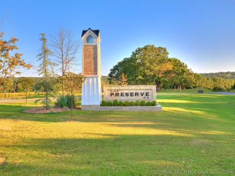 24 Falcon Tree Loop, Eufaula, OK 74432