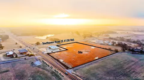 2927 E Holly Rd, Claremore, OK 74019