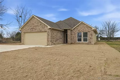 116 8th Ave, Colbert, OK 74733