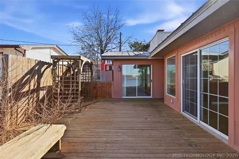 Exterior - 32262 E 720 Rd, Wagoner, OK 74467 photo 1 of 5