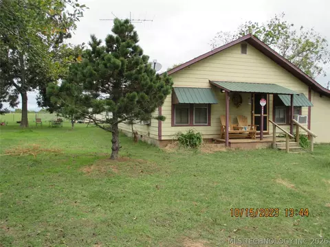 2905 E 2110, Hugo, OK 74743