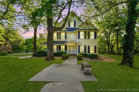 7637 S 26th West Ave, Tulsa, OK 74132