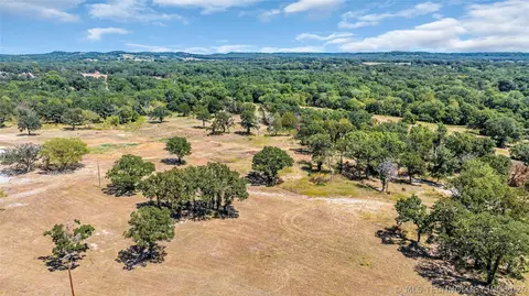 Mockingbird Road, Ardmore, OK 73401 photo 3