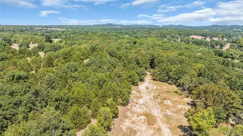 Mockingbird Road, Ardmore, OK 73401 photo 9