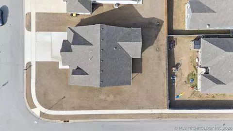 View/Area - 1671 E 140th St, Glenpool, OK 74033 photo 2 of 3