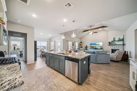 Other - 1671 E 140th St, Glenpool, OK 74033 photo 3 of 13