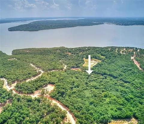 223 Patriot Pointe, Eufaula, OK 74432