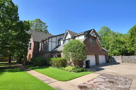 720 S East Ave, Tahlequah, OK 74464