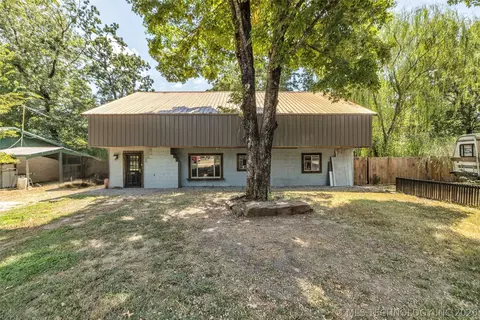 22307 E 843 Rd, Park Hill, OK 74451