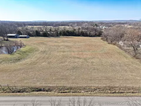 10622 N 20th West Ave, Sperry, OK 74073