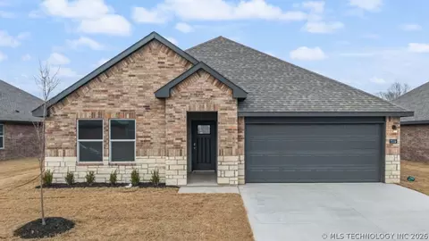 7519 E 156th Pl S, Bixby, OK 74008