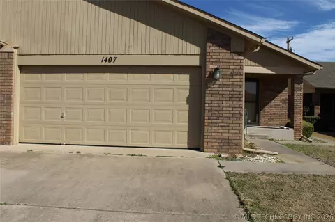 1407 Windsor Dr, Ardmore, OK 73401