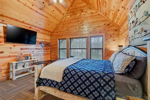 Bedroom - 36 Juniper Rd, Broken Bow, OK 74728 photo 4 of 4