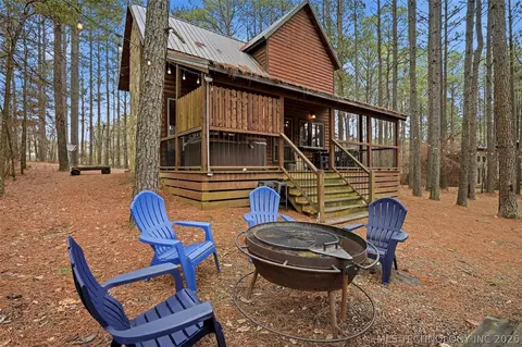 Exterior - 36 Juniper Rd, Broken Bow, OK 74728 photo 4 of 10