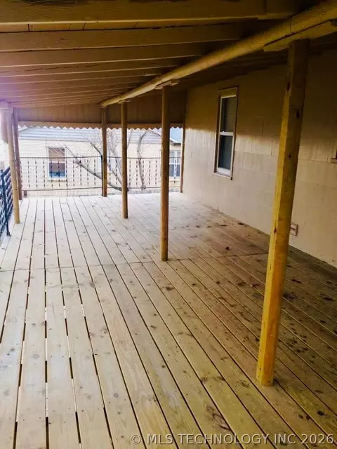 Exterior - 206 Forest, Eufaula, OK 74432 photo 1 of 7