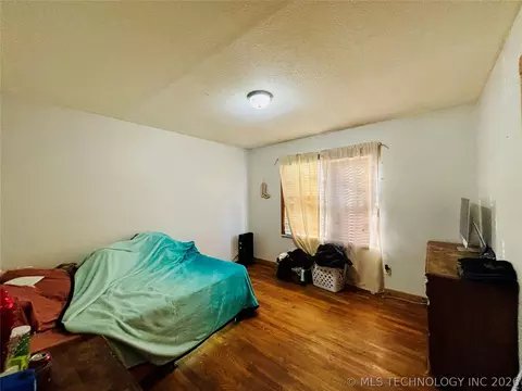 Bedroom - 206 Forest, Eufaula, OK 74432 photo 3 of 7
