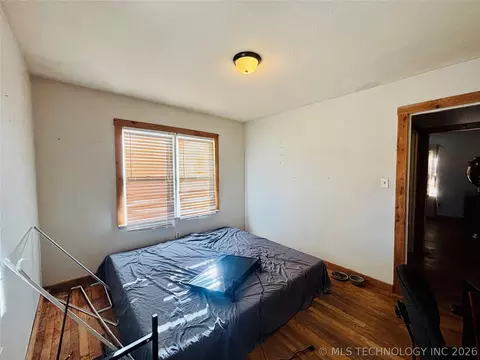 Bedroom - 206 Forest, Eufaula, OK 74432 photo 2 of 7