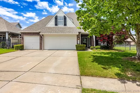 3810 S Palm Ave, Broken Arrow, OK 74011