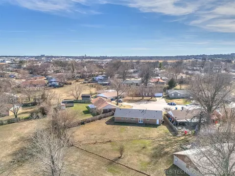 9123 E 48th St, Tulsa, OK 74145 photo 31