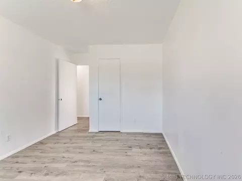 9123 E 48th St, Tulsa, OK 74145 photo 19