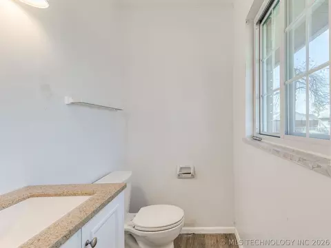 9123 E 48th St, Tulsa, OK 74145 photo 25
