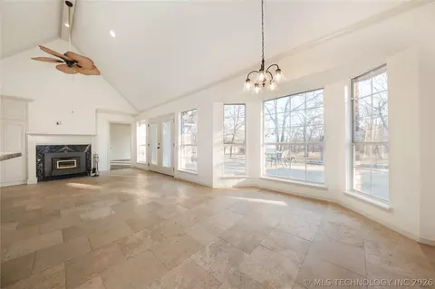 Living - 291 Cedar Ridge Rd, Eufaula, OK 74432 photo 1 of 7