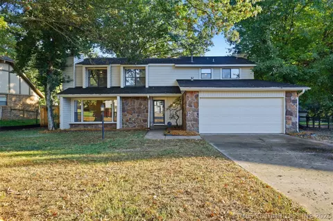 105 W Yuma Ct, Broken Arrow, OK 74011