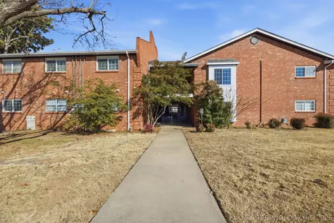 3701 Riverside Drive 6, Tulsa, OK 74105