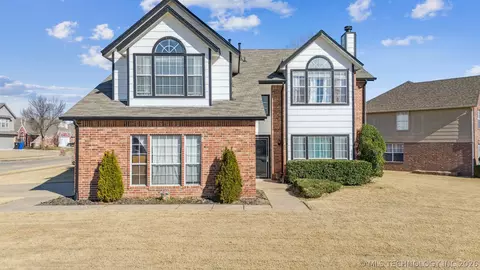 1301 N Willow Ave, Broken Arrow, OK 74012