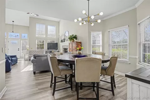 Dining - 6505 E 78th St, Tulsa, OK 74133 photo 2 of 2