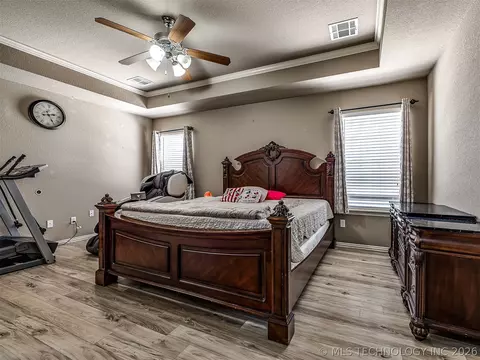 Bedroom - 2312 E Queens St, Broken Arrow, OK 74012 photo 1 of 9