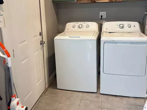 Other - 802 S Howerton Ave, Cushing, OK 74023 photo 9 of 11