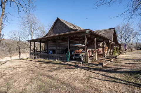Exterior - 3512 E 440 Rd, Eucha, OK 74342 photo 11 of 14