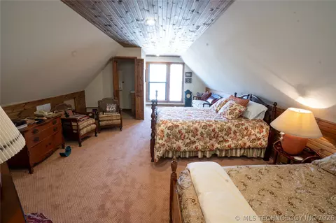 Bedroom - 3512 E 440 Rd, Eucha, OK 74342 photo 2 of 10