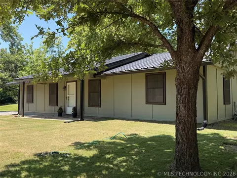 Exterior - 169 Cardinal, Colbert, OK 74733 photo 11 of 13