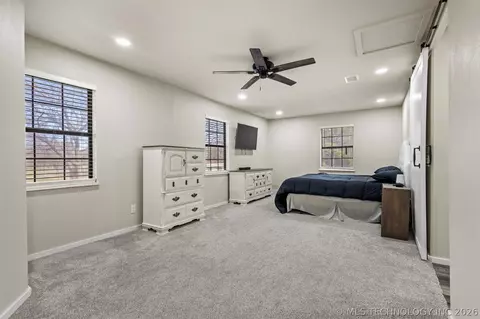 Bedroom - 169 Cardinal, Colbert, OK 74733 photo 1 of 6