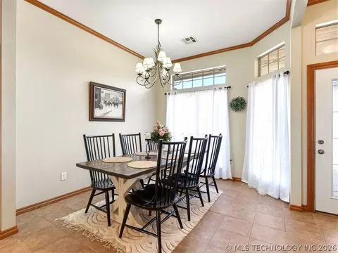 Dining - 507 Windemere, Ada, OK 74820 photo 2 of 6