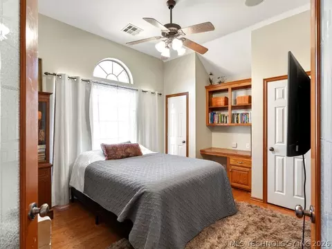 Bedroom - 507 Windemere, Ada, OK 74820 photo 1 of 10