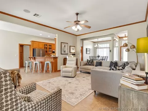 Living - 507 Windemere, Ada, OK 74820 photo 4 of 6