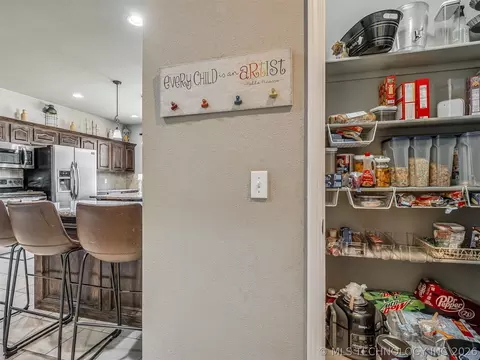 Other - 808 N E St, Eufaula, OK 74432 photo 3 of 9